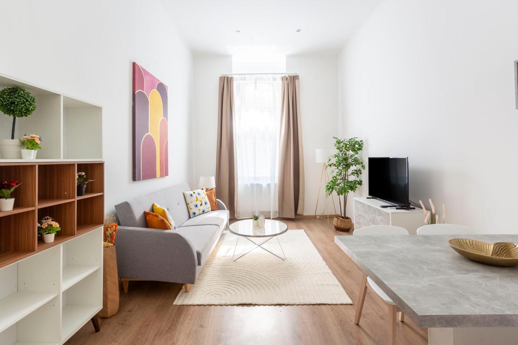 Cozy & Pleasant Homes In The Heart Of Budapest Exterior photo